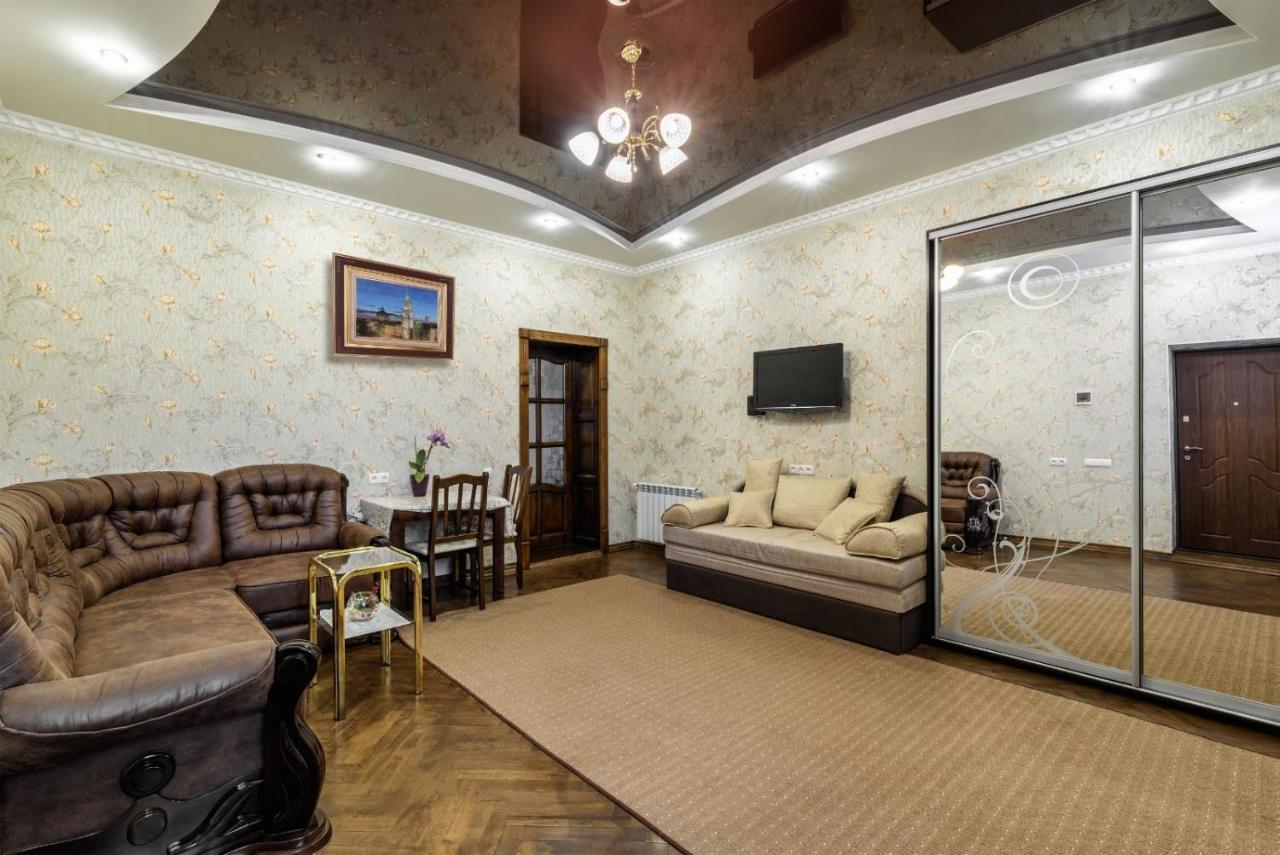 Polytehnichna Str. Lviv